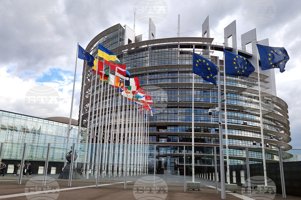 European Parliament Looks Back on 40 Years of Schengen Agreement