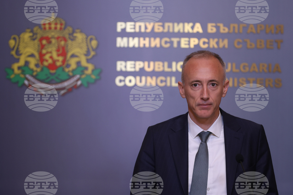 Bulgaria's 2025 Matriculation Exams: Students Tend to Choose English, Show Little Interest in Engineering, Technical Studies