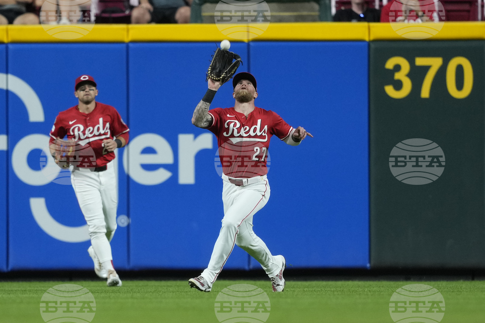 Twins Reds Baseball